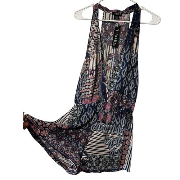 Timing Multicolor Patterned Cute Romper Medium - Picture 2 of 7